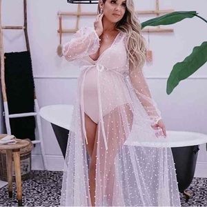 Tulle maternity robe